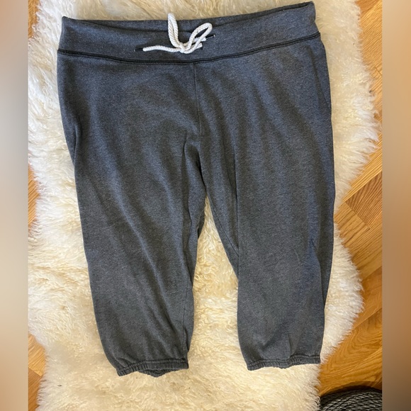 Aerie Dark Heather Grey Crop Sweatpants Size M - Picture 6 of 6